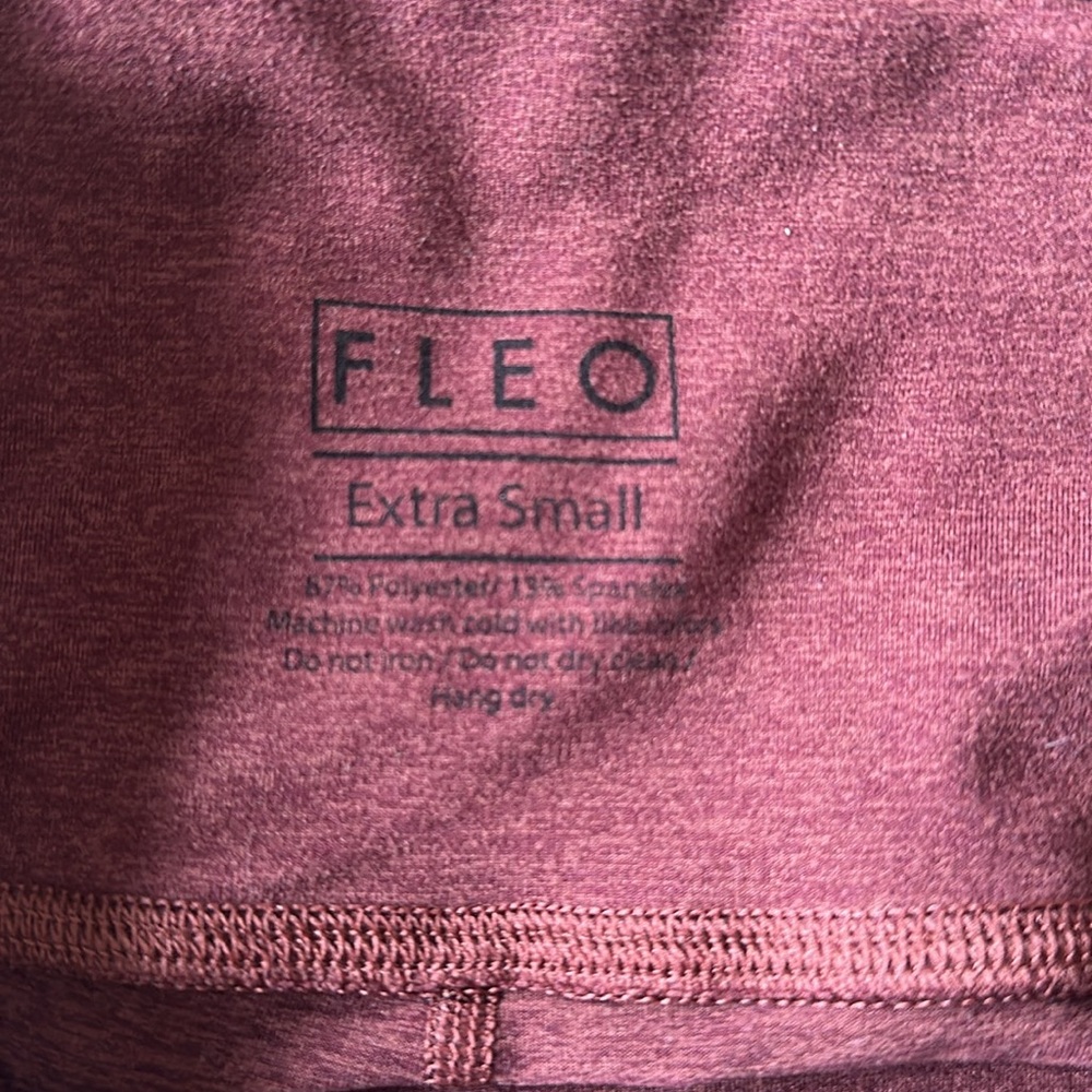 Fleo True High Shorts - Picture 3 of 4